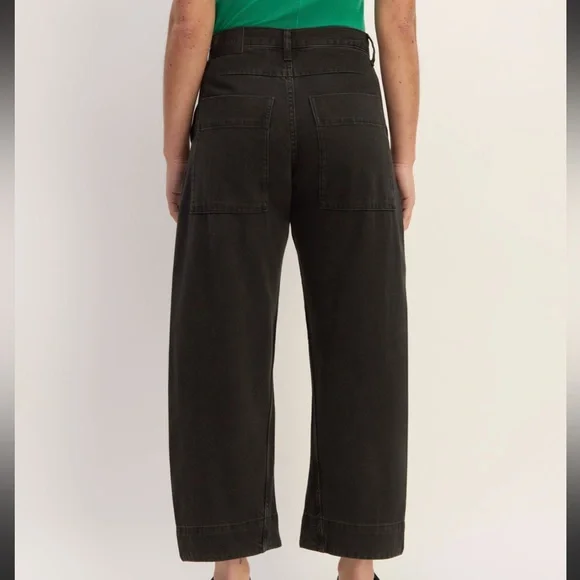 The Summer Barrel Jean Black Everlane - Picture 2 of 10